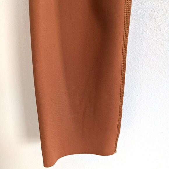 NWT Offline by Aerie Goals 7/8 Hi-Rise Leggings Mesh Pocket Yoga Pants Short - Picture 2 of 12